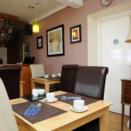 住宿加早餐酒店 The Old Anchor 安纳斯考尔