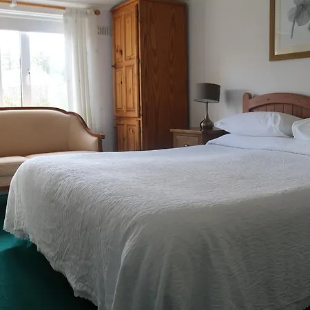 The Old Anchor 3*
